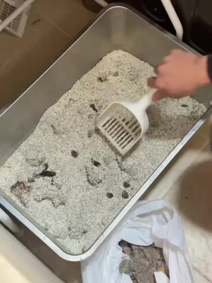 18Lb Mixed Tofu & Bentonite Cat Litter - Can Be Flushed, Has a Fresh Fragrance, Clumps Quickly, Produces Low Dust, Controls Odors, Perfect for Automatic Litter Boxes, Smart Litter Trays, And Homes with Multiple Cats
